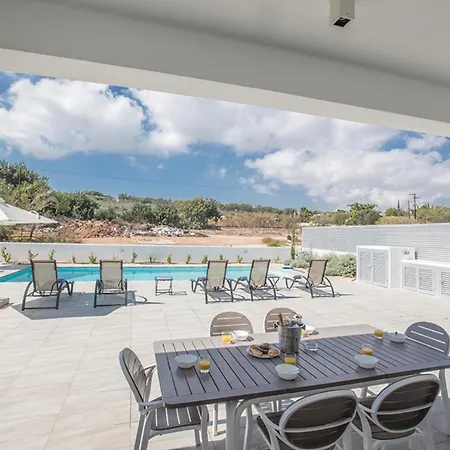 Rent Your Dream Holiday And Look Forward To Relaxing Beside Your Private Pool 1554 Villa Protaras