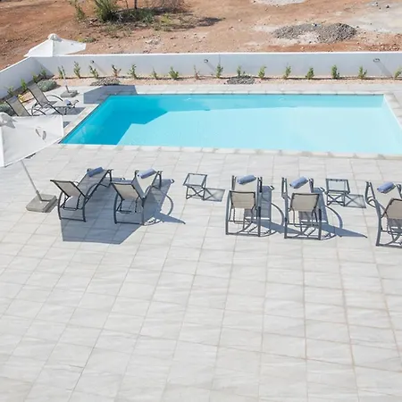 Villa Rent Your Dream Holiday And Look Forward To Relaxing Beside Your Private Pool 1554 Protaras